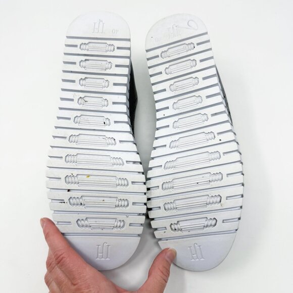 Ilse Jacobsen Metallic Silver Leather Tulip Slip On Sneakers Women's Size 10 EUC - Picture 7 of 9